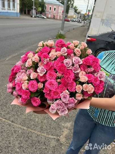 Букеты, цветы с бесплатной доставкой