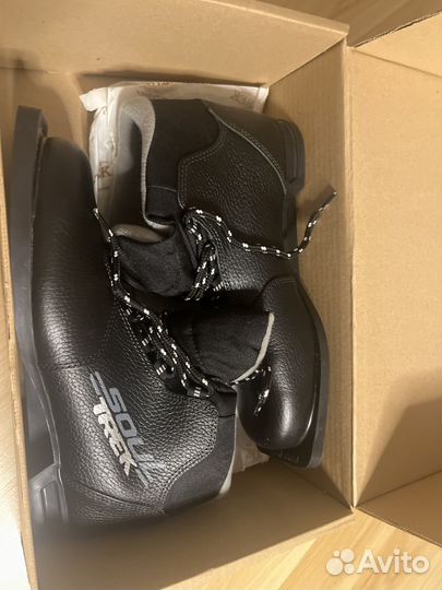 Лыжные ботинки trek