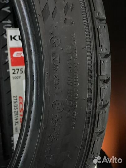 Kumho Ecsta PS71 245/40 R19 и 275/35 R19 98Y