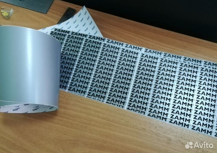 Шильды и наклейки на оборудование