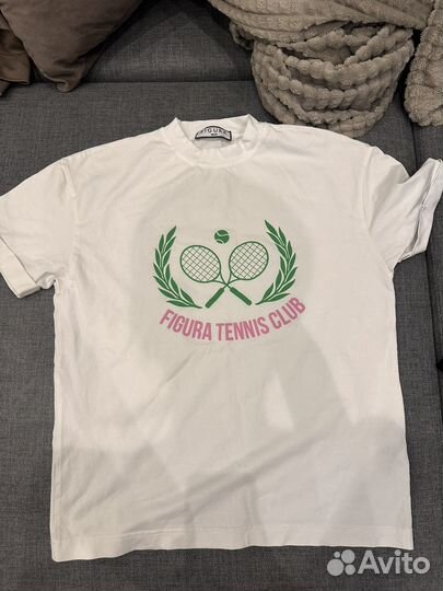 Футболка figura