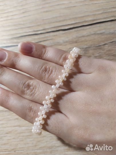 Браслет из бисера)