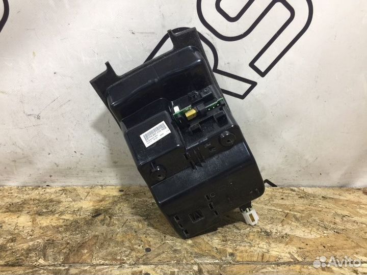 Ящик центральной консоли Porsche Cayenne 2