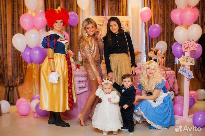 Аниматор Алиса в стране чудес