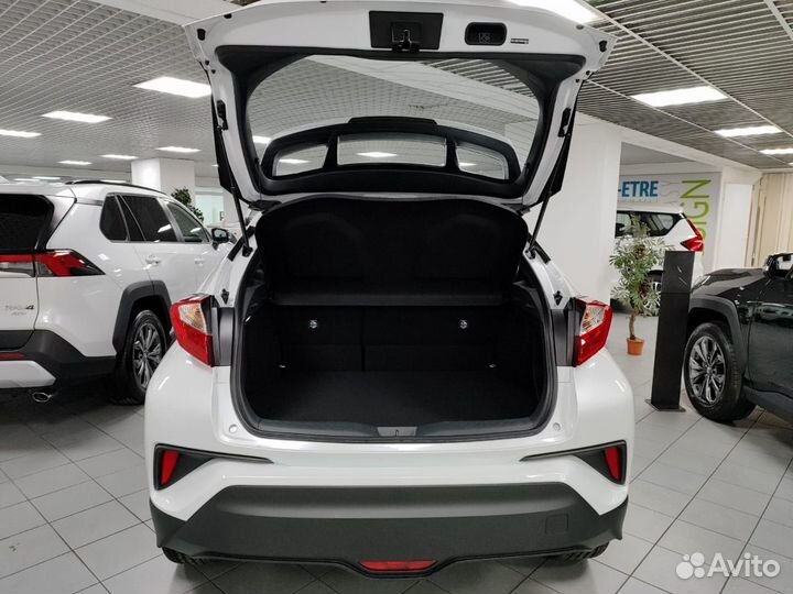 Toyota Izoa 2.0 CVT, 2023