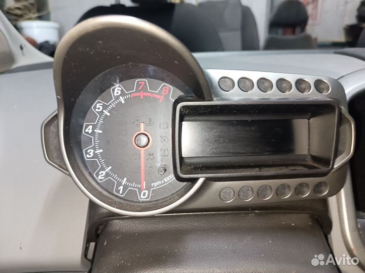 Панель приборов Chevrolet Aveo T300 1.6 AT