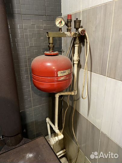 Твердотопливный котел б/у нмк Сибирь-кво