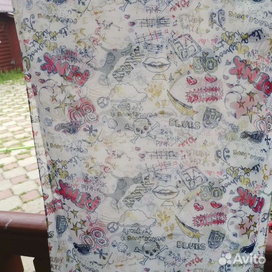 Шарф с надписями