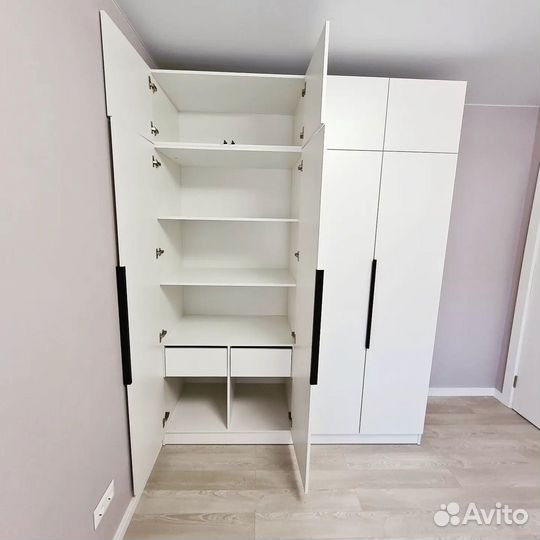 Шкаф распашной