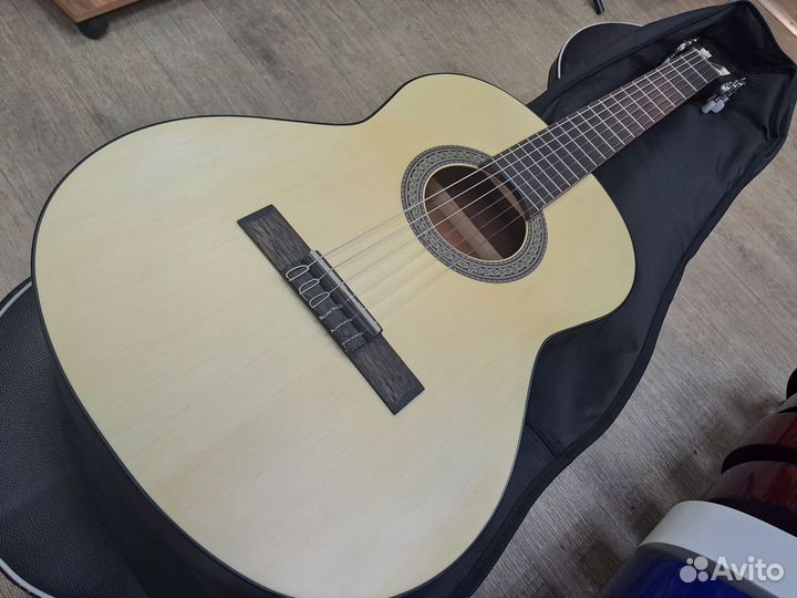 Гитара классическая Cort для ребёнка размер 3/4
