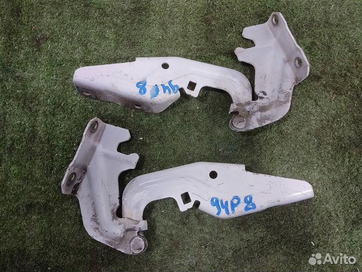 Петля капота (комплект) Mitsubishi Lancer 10 2010