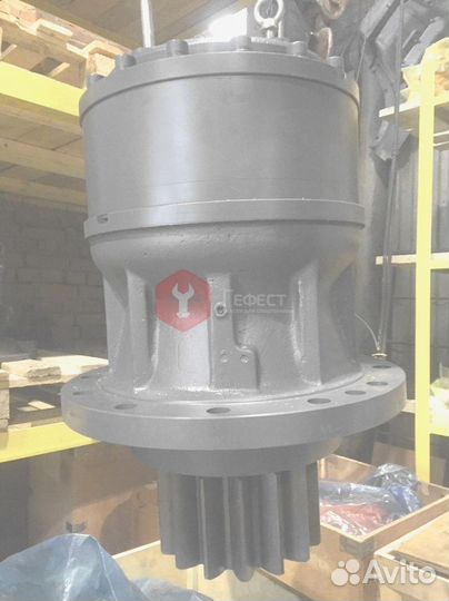 Поворотный редуктор Komatsu PC220-7