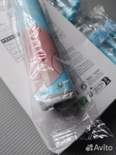 Зубная щетка электрическая детская