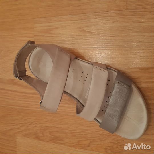 Сандалии ecco 36