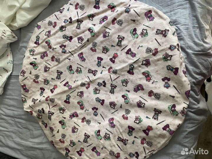 Простынки в круглую кроватку