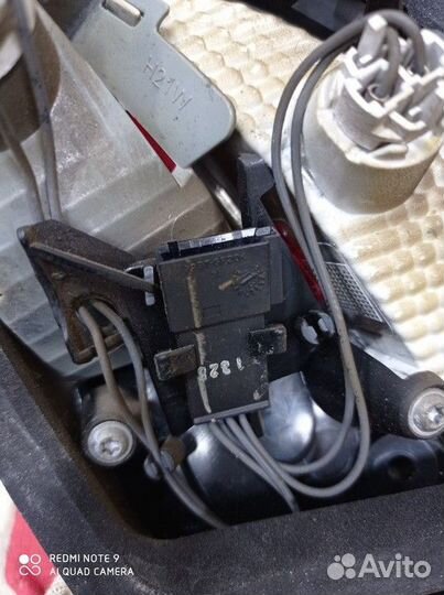 Фонарь внутренний левый Седан Opel Astra