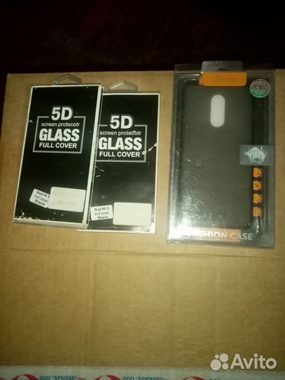 Защит. Стекло дисплея, чехол силиконовый Redmi 5