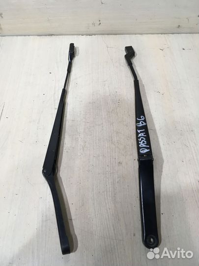 Поводок стеклоочистителя Фольксваген пассат Б6