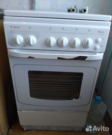 Газовая плита бу Гефест 50см