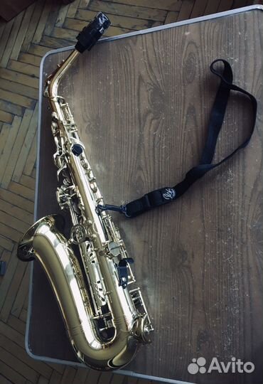 Саксофон Trevor James альт classic