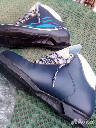 Лыжи с ботинками