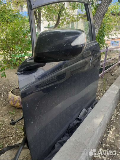 Дверь Honda Fit Shuttle