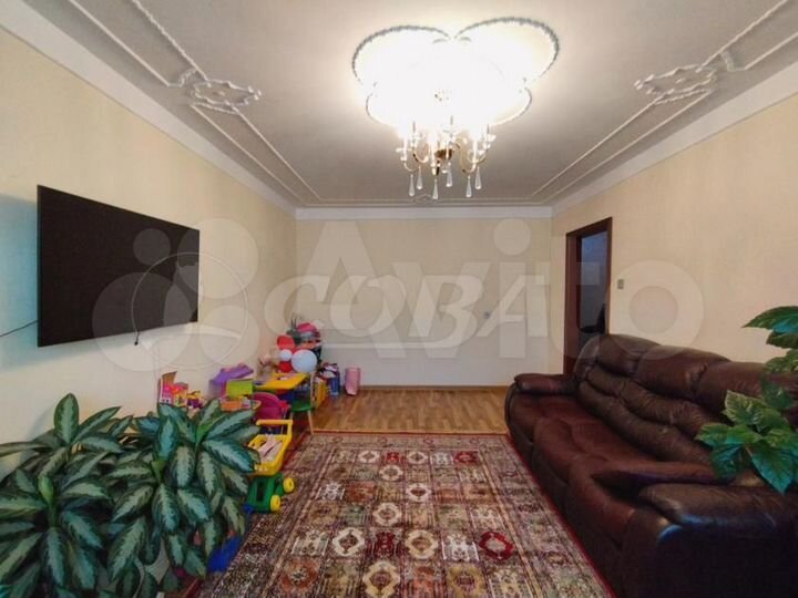 3-к. квартира, 96 м², 8/9 эт.