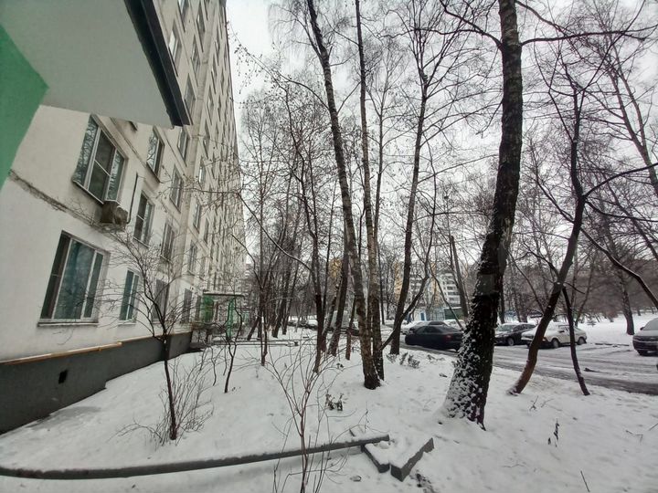 Комната 13 м² в 3-к., 4/9 эт.