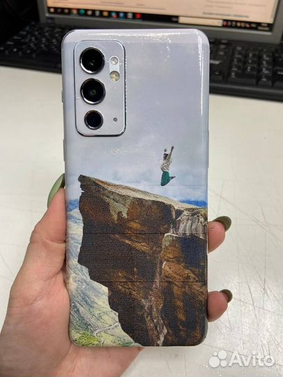 Защитная пленка на телефон любое фото и картинка