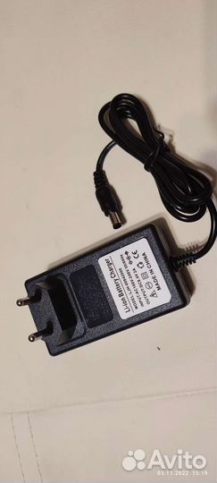 Зарядное устройство для литий-ионных аккумуляторов