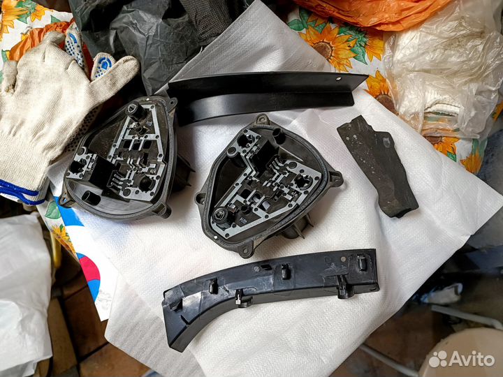 Задние фонари Skoda Octavia liftback 2014 года