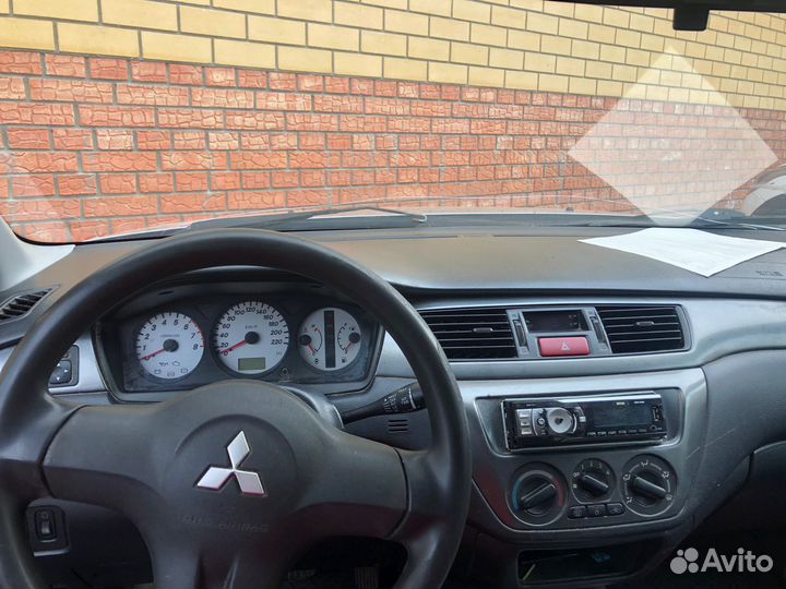 Mitsubishi Lancer 1.6 AT, 2007, 200 000 км