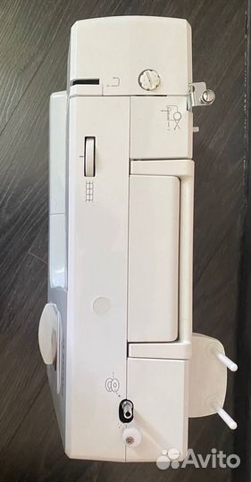 Бытовая швейная машинка Aurora 715