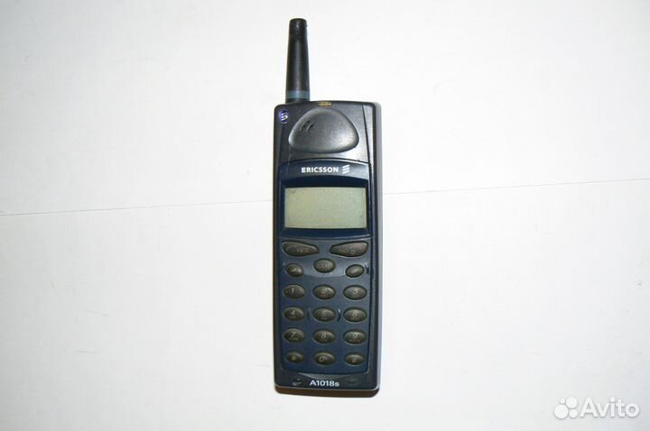 Телефон Ericsson A1018S