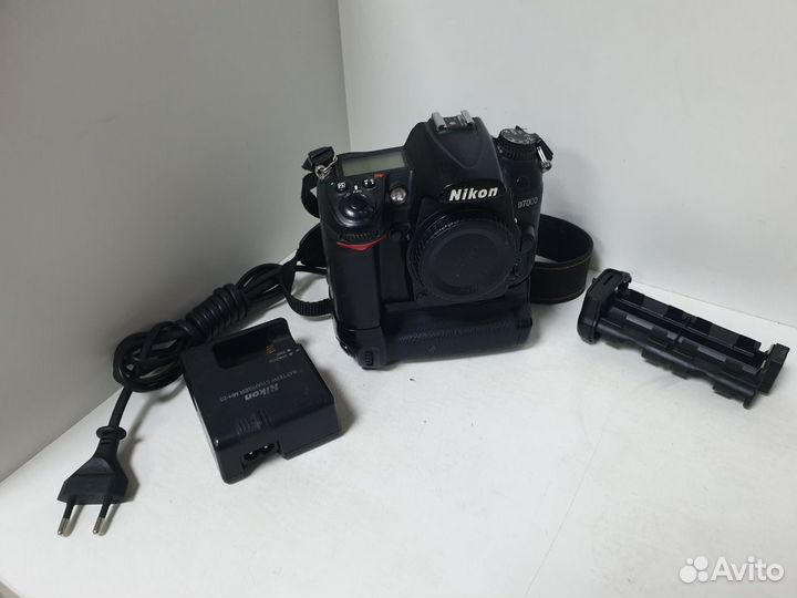 Фотоаппарат зеркальный Nikon D7000