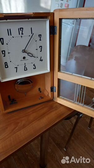 Часы настенные. Без боя