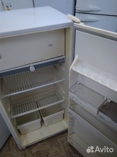 Холодильник бирюса