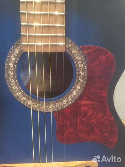 Гитара классическая, массив