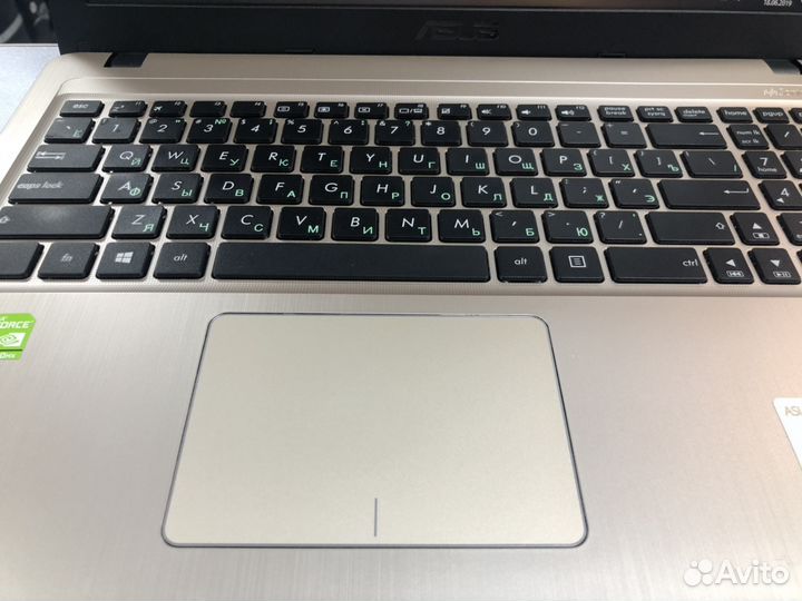 Asus D540 N4200/GF920mx