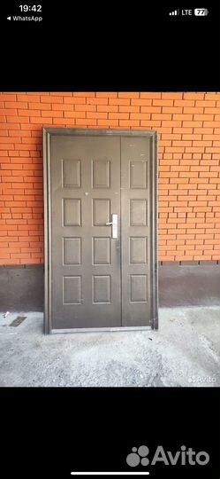 Дверь железная