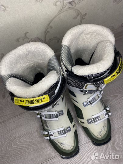 Горнолыжные ботинки Salomon