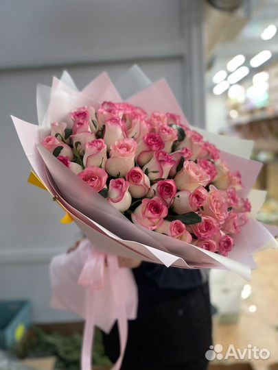 Букет роз,21,31,51,101 с доставкой