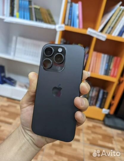 iPhone 15 Pro, 128 ГБ