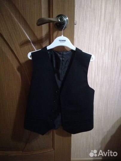 Жилет школьный для мальчика 122 неутепленный
