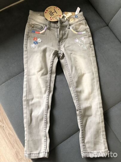 Джинсы для девочки новые 104