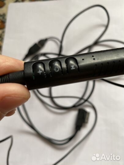 Автомобильная Блютус стерео гарнитура