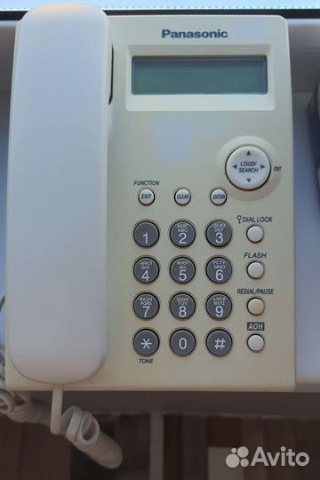 Телефон Panasonic kx-ts2351ru 2 шт