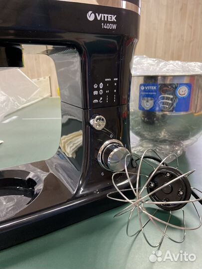 Кухонный комбайн Vitek vt-1441