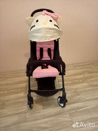 Прогулочная коляска yoya