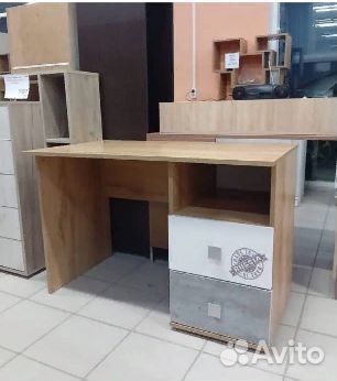 Письменный стол тренд